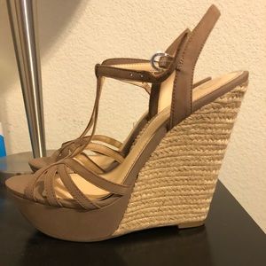 Jessica Simpson Wedges